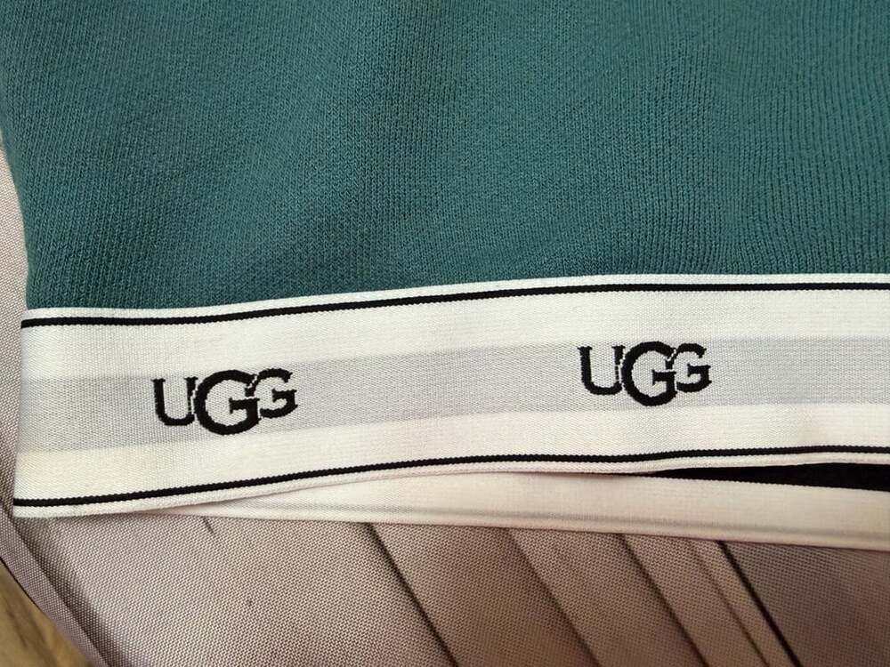 UGG Teal Green Cropped Sweatshirt with Logo Elastic Hem Size XL